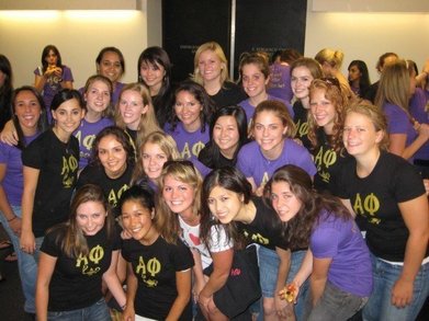 Alpha Phi '09s On Bid Day 2007! T-Shirt Photo