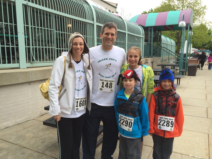 Toledo Zoo's Dart Frog Dash T-Shirt Photo