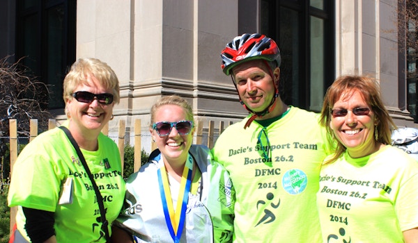 2014 Boston Marathon Support Team T-Shirt Photo