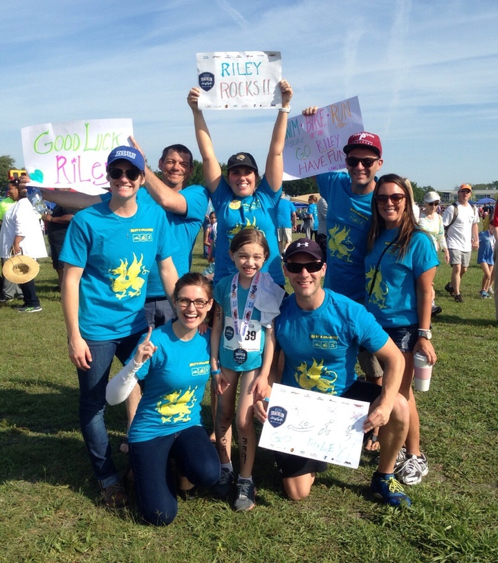 Riley's Triathlon Dragons T-Shirt Photo