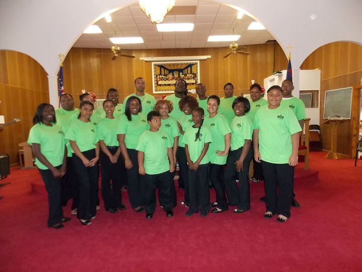 Washington Chapel Youth Choir T-Shirt Photo