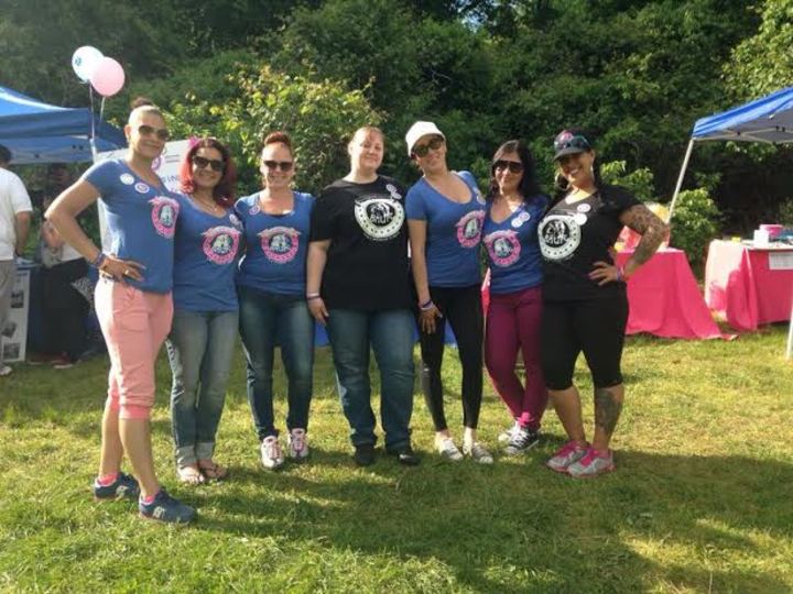 Bully Moms United For A Pi Tastic Cause  T-Shirt Photo