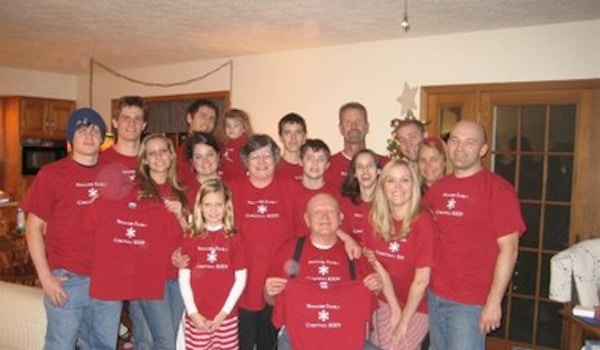 Nygaard Family Christmas 2007 T-Shirt Photo
