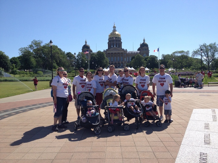Heart Walk T-Shirt Photo