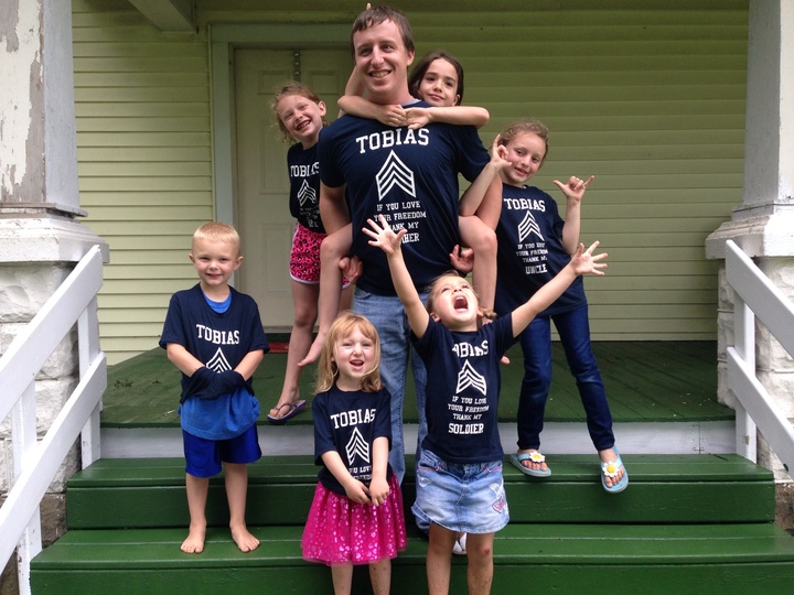 Family Love T-Shirt Photo