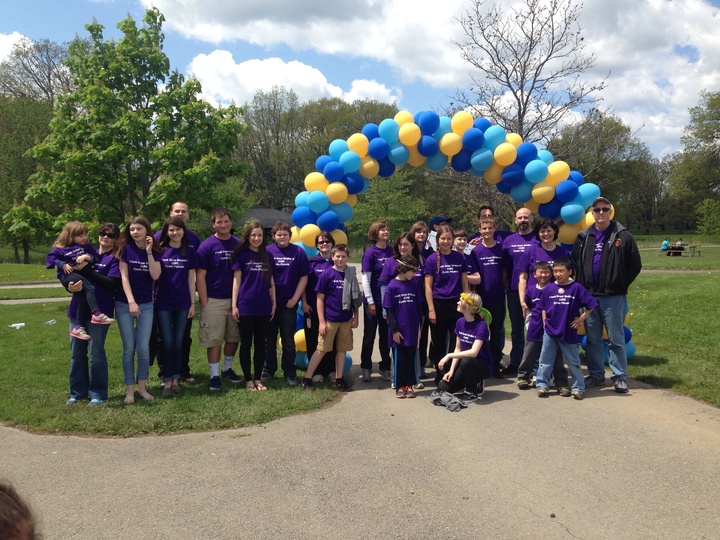 Hart Family Great Strides To Cure Cystic Fibrosis T-Shirt Photo