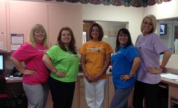 Perryo Medical Girls T-Shirt Photo