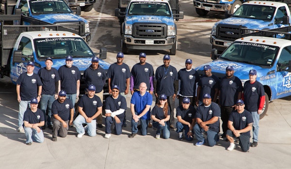 Dfw Delivery Drivers T-Shirt Photo