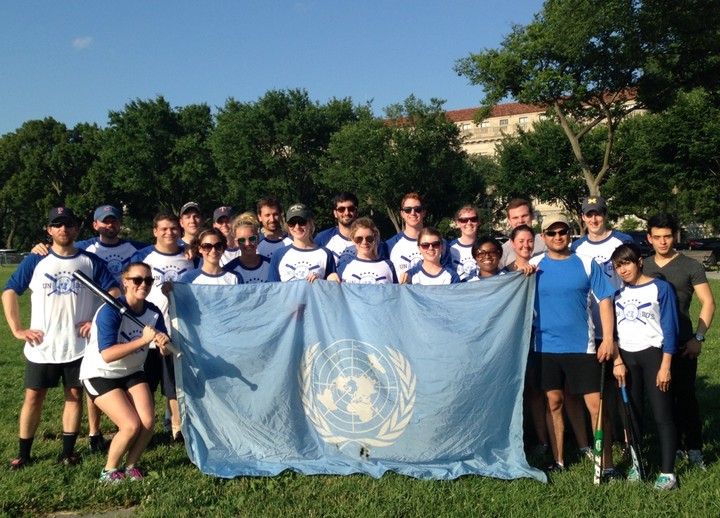2014 U.N. Do's Softball Team T-Shirt Photo