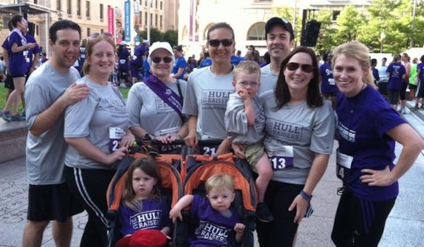 The Hull Raisers Proudly Raising Money For Pancreatic Cancer Research T-Shirt Photo
