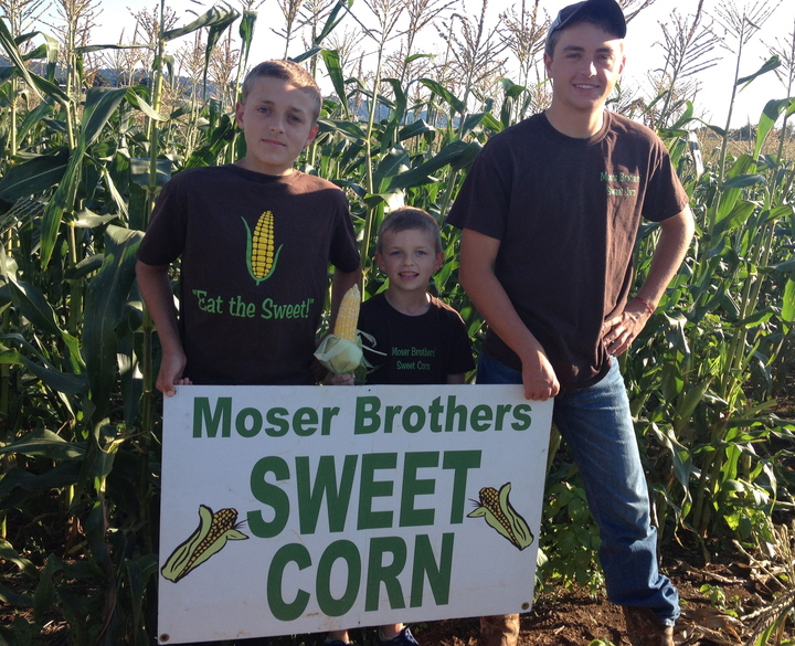 "Eat The Sweet!" T-Shirt Photo