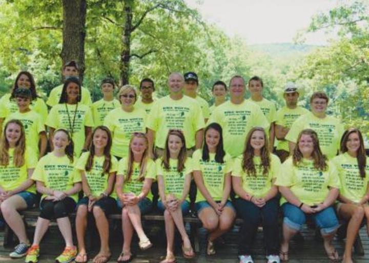 Epic Youth Arrive At Look Up Lodge T-Shirt Photo