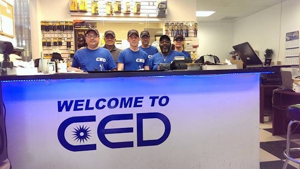 Ced Counter T-Shirt Photo