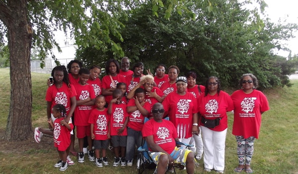 Anderson Family Reunion T-Shirt Photo