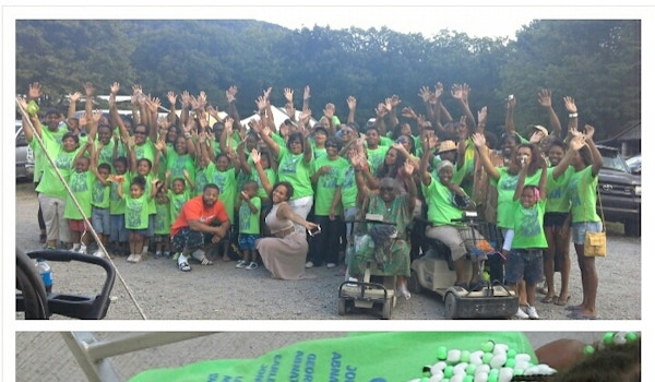 Picture of Show Time Custom T-Shirt Design Show Time T-Shirt Photo