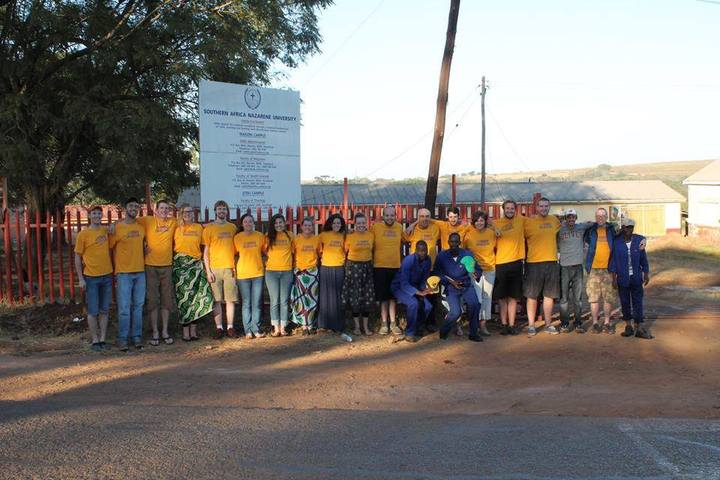 Swazineers Lookin' Snazzy T-Shirt Photo