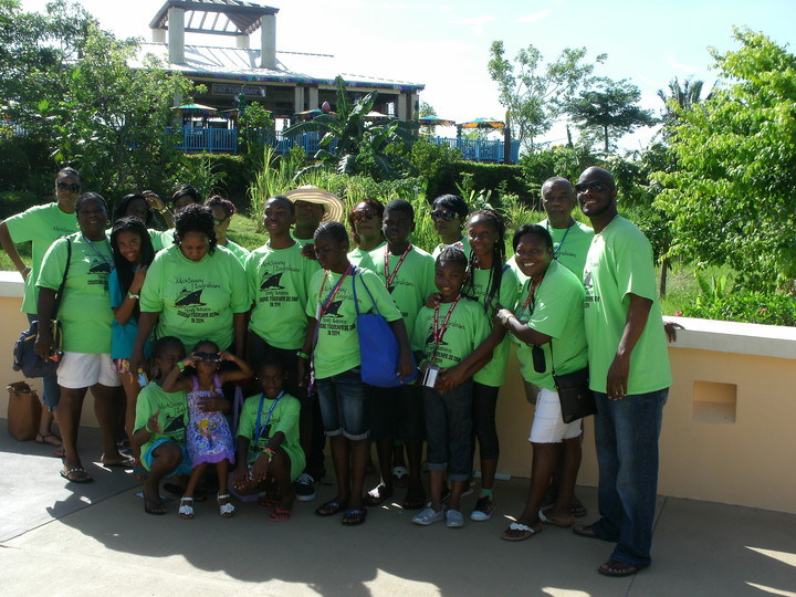 Mckinney Ingraham Family   Reunion T-Shirt Photo