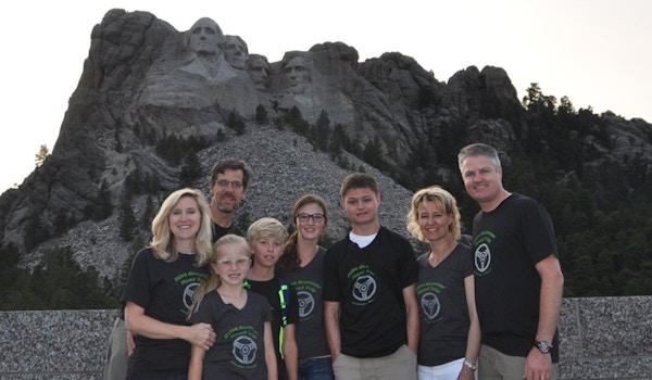 Mt Rushmore Roadtrip 2014 T-Shirt Photo