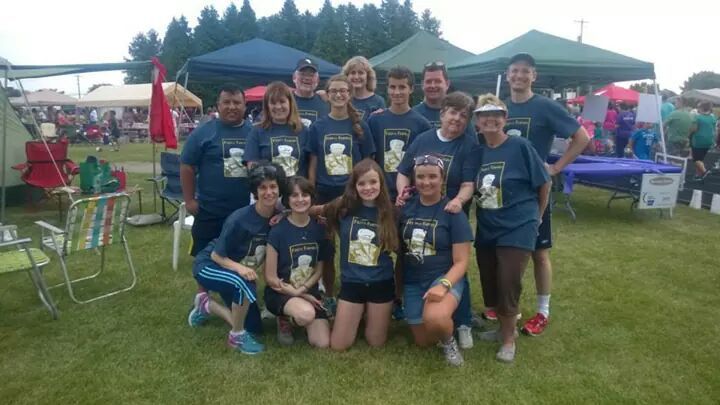 Fred's Friends T-Shirt Photo