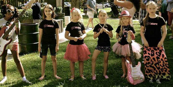 Girl Starz Rocks! T-Shirt Photo