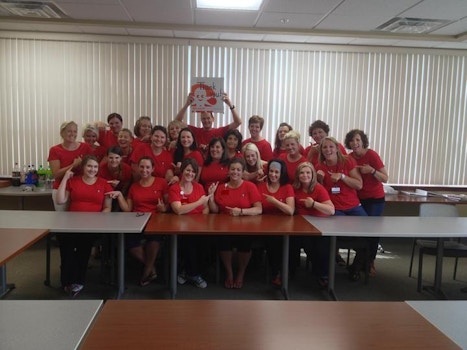Iwh Loves Red T-Shirt Photo