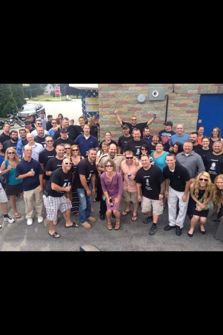 Brady's Memorial T-Shirt Photo