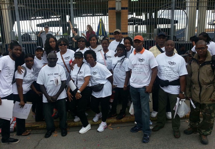 United We Stand!! T-Shirt Photo