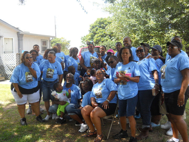 Tubbs Family Reunion 2014 T-Shirt Photo