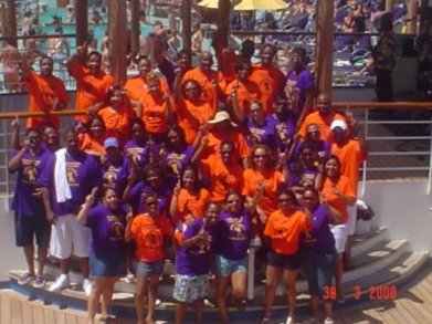 Rockin' The Boat! T-Shirt Photo