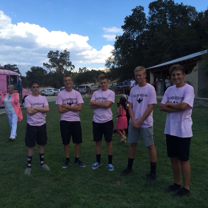 Real Men Wear Pink T-Shirt Photo