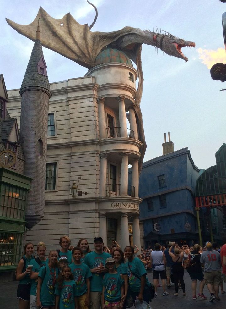 Hogwarts Family Crest T-Shirt Photo