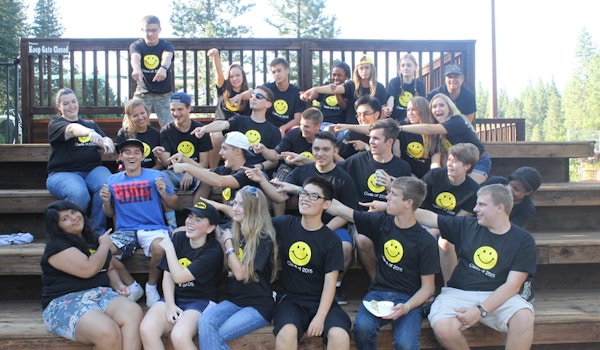 Victory Class Of 2015 T-Shirt Photo