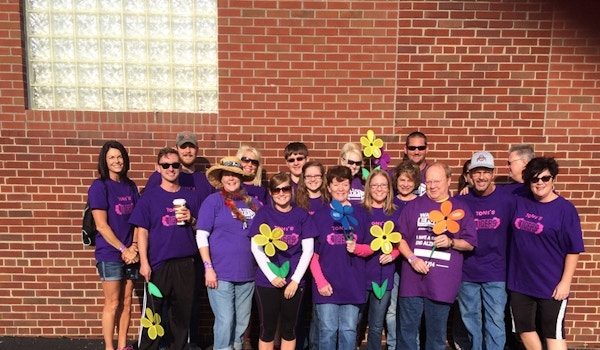 Toni's Tigers Wall To End Alzheimer's  T-Shirt Photo