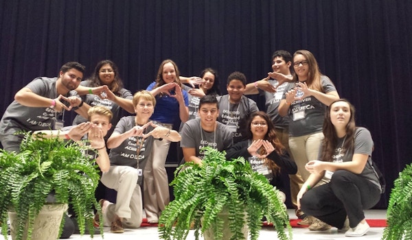 Picture of Throwin' The Deca Diamond! Custom T-Shirt Design Throwin' The Deca Diamond! T-Shirt Photo