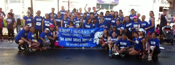 Dr. Yang's Smile Team Runners T-Shirt Photo