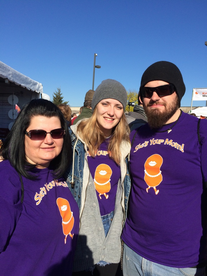 Kidney Walk  T-Shirt Photo