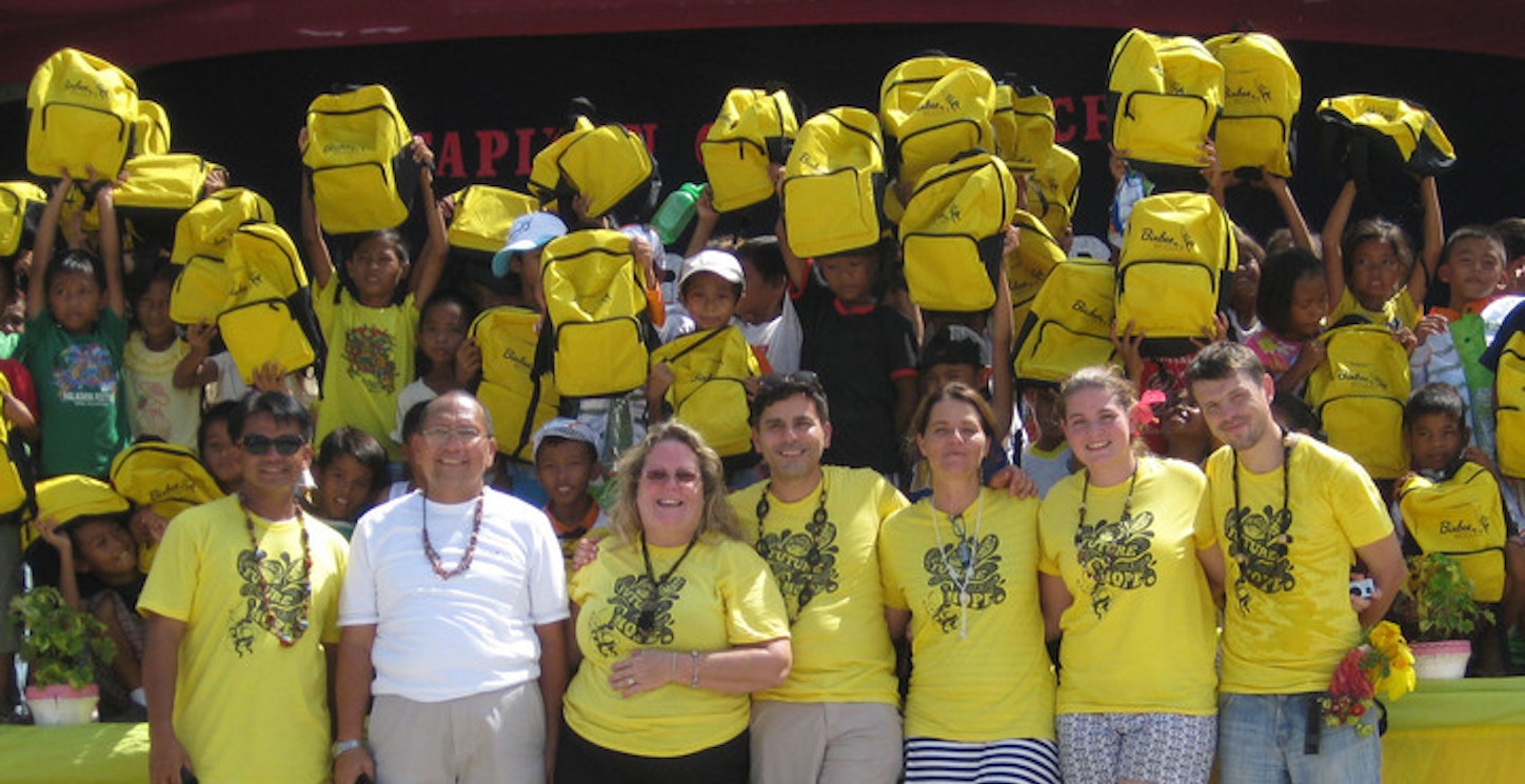 Bixbee   2,000 Schoolbag & Supply Donation T-Shirt Photo