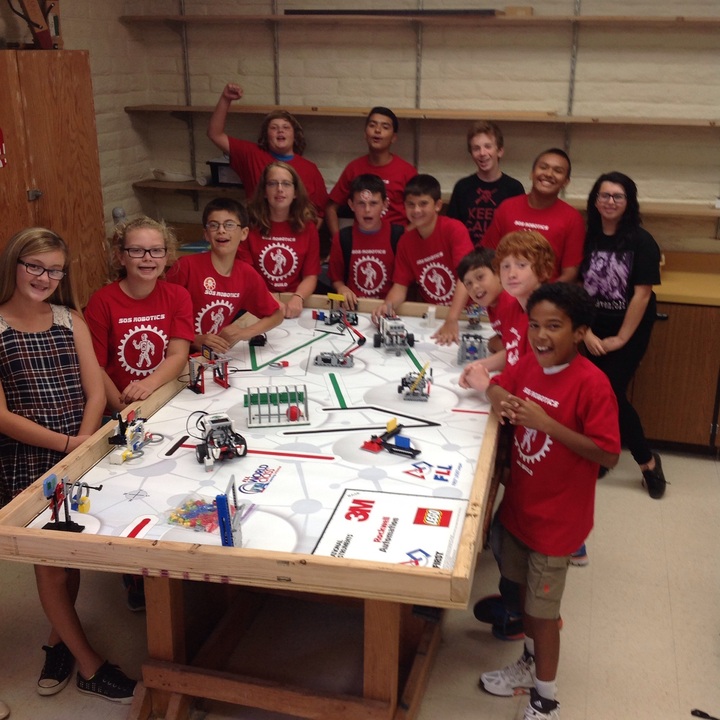 Sos Robotics Team T-Shirt Photo