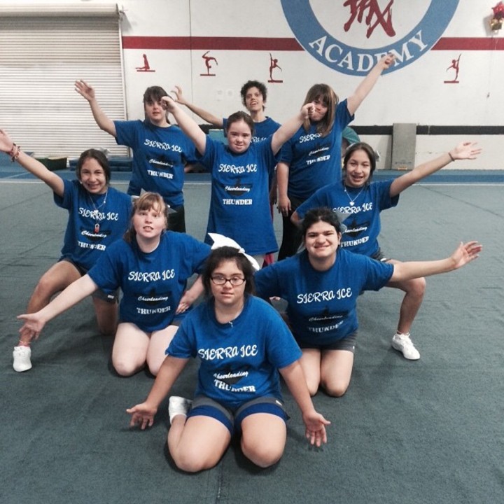 Sierra Ice Thunder T-Shirt Photo