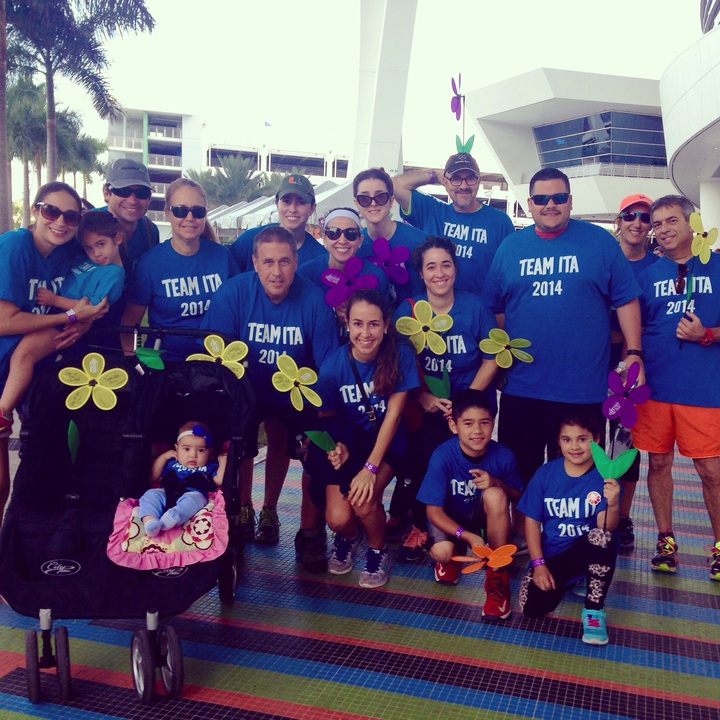 Walk To End Alzheimer's  Team Ita T-Shirt Photo