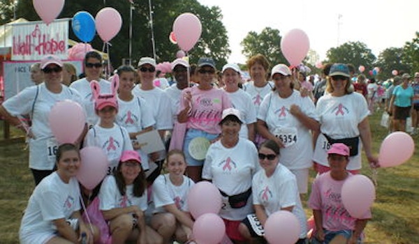 Picture of 2008 Race For The Cure Team Gwen Custom T-Shirt Design 2008 Race For The Cure Team Gwen T-Shirt Photo