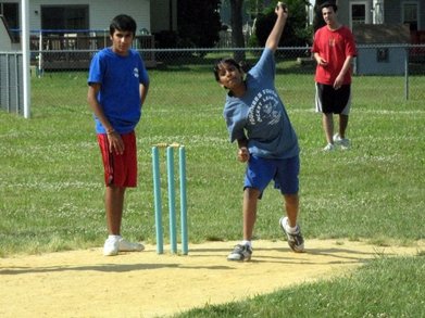 Bowlin` T-Shirt Photo
