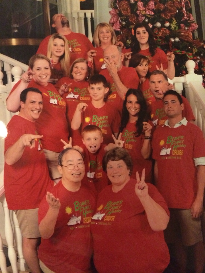Holiday Family Cruise T-Shirt Photo