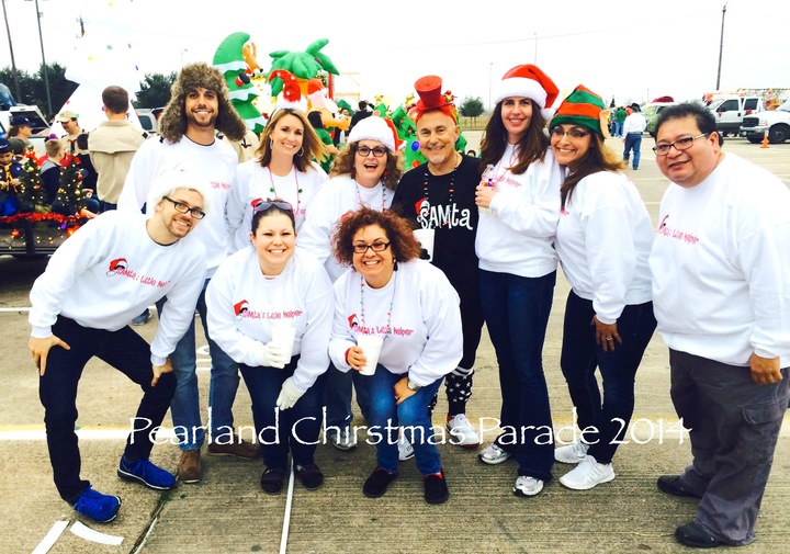 Pearland Christmas Parade   The Sam Team T-Shirt Photo