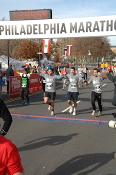 Philadelphia Marathon   Team Jonesbar T-Shirt Photo
