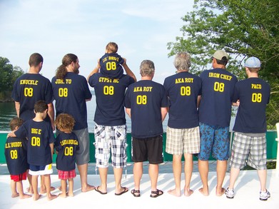 Knuckle Crew 08 T-Shirt Photo