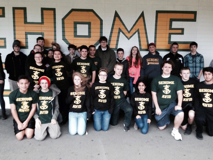 Sehome Hs Avid  T-Shirt Photo