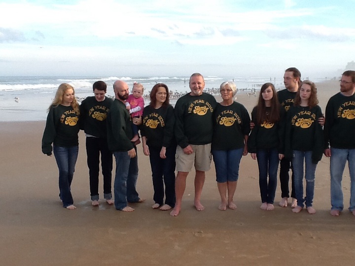 Family 2015 T-Shirt Photo