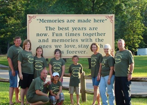 "Circle The Wagons" 4th Of July Reunion T-Shirt Photo