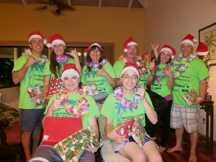 Hawaiian Christmas  T-Shirt Photo